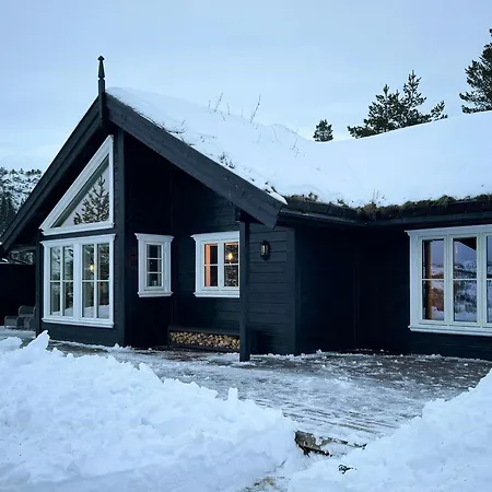 Fjellhytte Med Badstue Og Utsikt I Gautefall